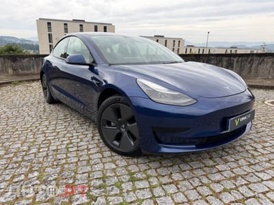 Tesla Model 3 Standard Range Plus RWD