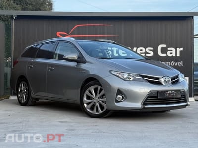 Toyota Auris 1.8 HSD Exclusive