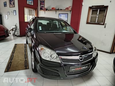 Opel Astra 1.3 CDTi Elegance