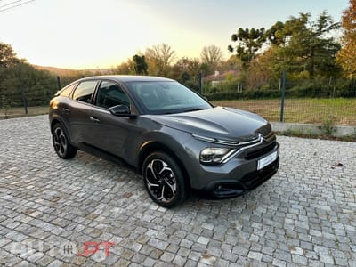 Citroen C4 PureTech 130 SHINE