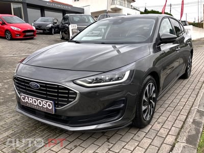 Ford Focus 1.0 EcoBoost Hybrid TITANIUM X