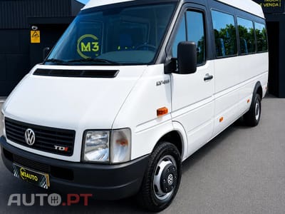 Volkswagen Crafter mini bus