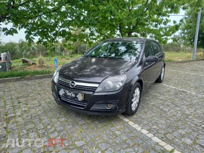 Opel Astra 1.4 Elegance