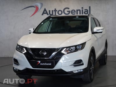 Nissan Qashqai 1.3 DIG-T N-Connecta J18