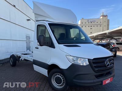 Mercedes-Benz Sprinter Outro