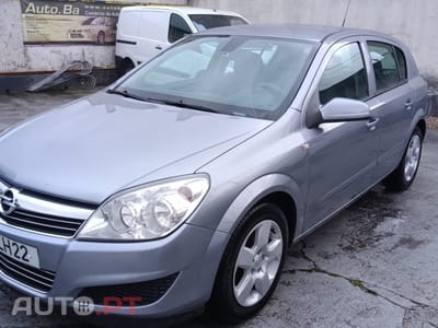 Opel Astra 1.3 CDTi Edition