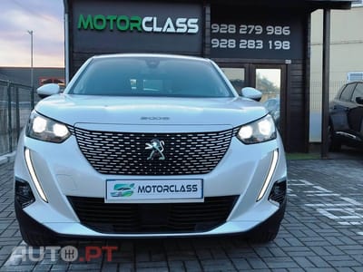 Peugeot E-2008 50 kWh Allure Pack