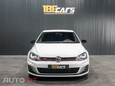 Volkswagen Golf GTI Performance BlueMotion DSG