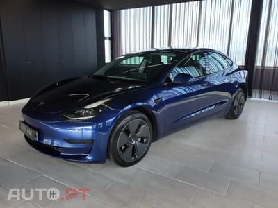 Tesla Model 3 Standard Range Plus RWD