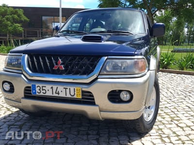 Mitsubishi Pajero Sport 2.5 TD GLS