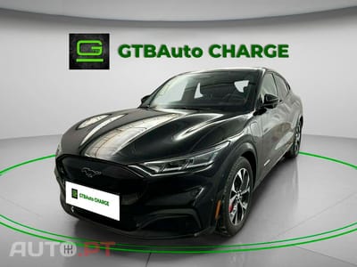 Ford Mustang Mach-E AWD