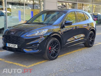 Ford Kuga 2.5 PHEV ST-Line X