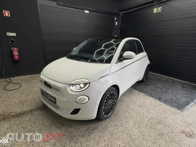 Fiat 500e La Prima