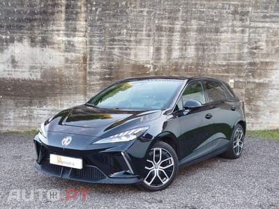 MG MG4 64 kWh Luxury