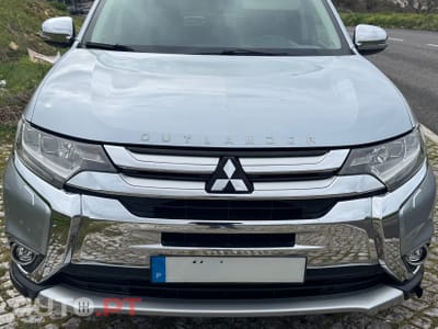 Mitsubishi Outlander 2.2DI-D instyle 2wd