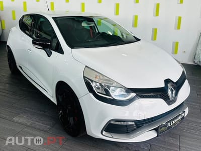 Renault Clio 1.6 T RS Trophy EDC