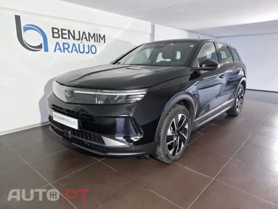 Opel Grandland 1.2 Hybrid Edition eDCT