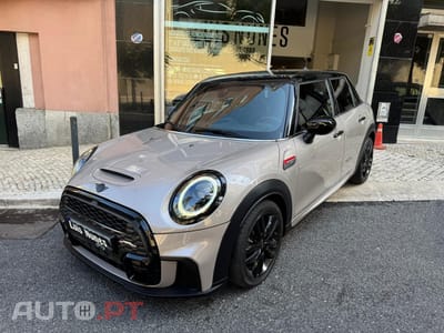 MINI Cooper Cooper S Premium JCW Auto