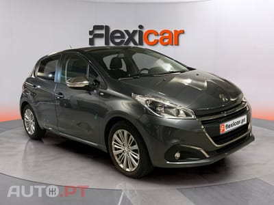 Peugeot 208 1.2 VTi Style