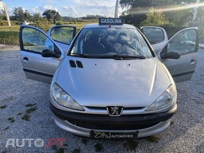 Peugeot 206 1.1 Poucos Kms