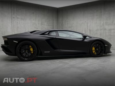 Lamborghini Aventador 6.5 V12 LP740-4 S