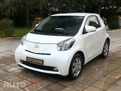 Toyota iQ 1.0 VVT-i Essential+AC