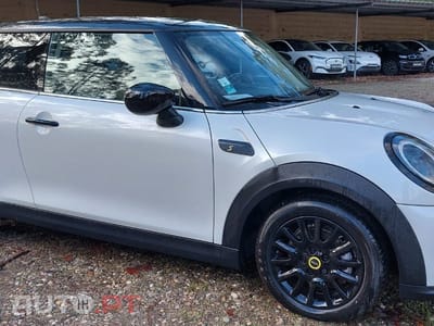 MINI Cooper Cooper SE