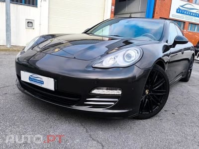 Porsche Panamera 4 Platinum Edition PDK