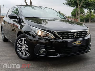 Peugeot 308 1.2 PureTech S&S Road Trip EAT8