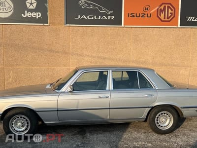 Mercedes-Benz 280 SE limousine